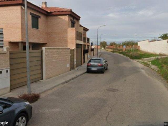 Chalet Venta Mora, Mora