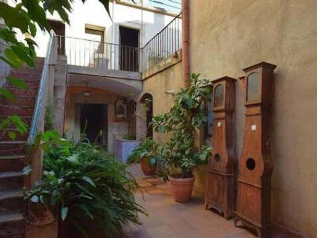 Chalet Venta Mataró, Via Europa