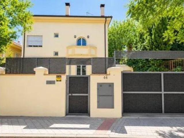 Chalet Venta Madrid Capital, Nueva España
