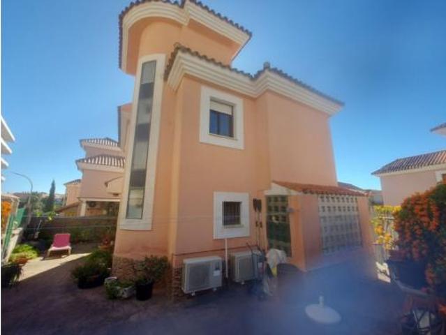 Chalet Venta Manilva, Núcleo