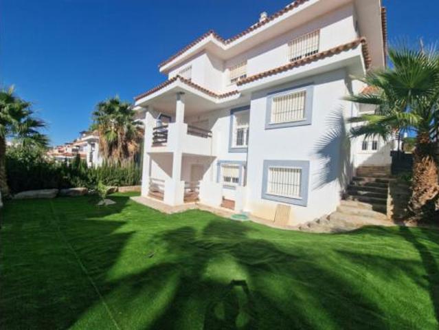 Chalet Venta Manilva, Núcleo