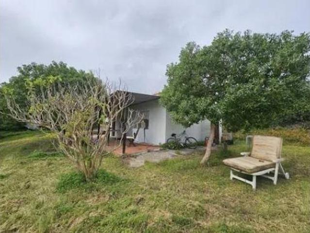 Chalet Venta Manilva, Núcleo
