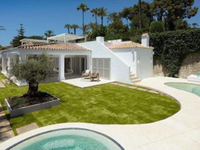 Chalet Venta Marbella, Centro