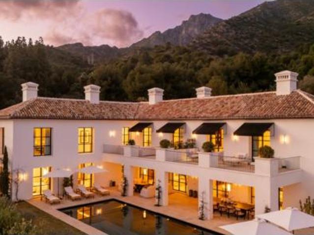 Chalet Venta Marbella, Centro