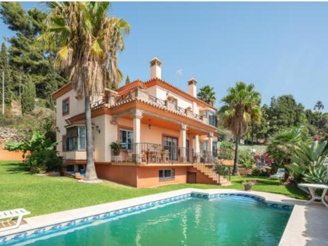 Chalet Venta Marbella, Centro