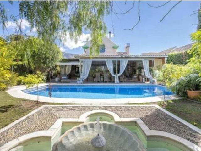 Chalet Venta Marbella, Centro