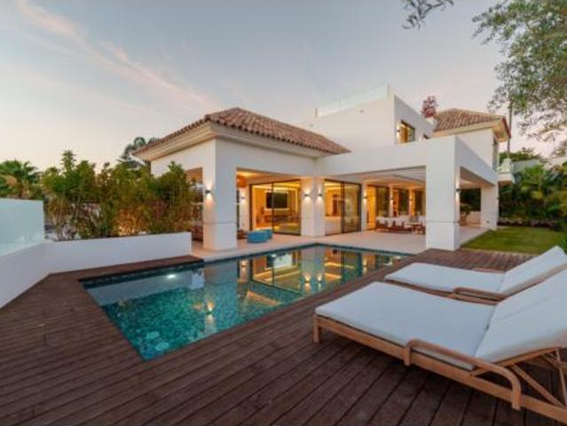 Chalet Venta Marbella, Nueva Alcántara