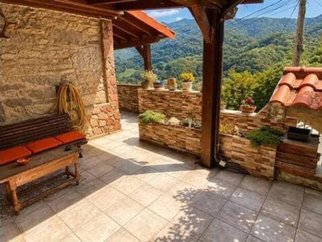 Chalet Venta Mieres, Parroquias Rurales