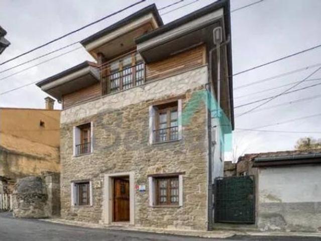 Chalet Venta Mieres, Requejo La Peña Oñón