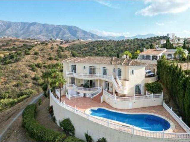 Chalet Venta Mijas, Centro