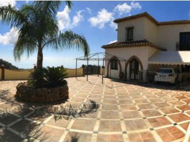 Chalet Venta Mijas, Centro