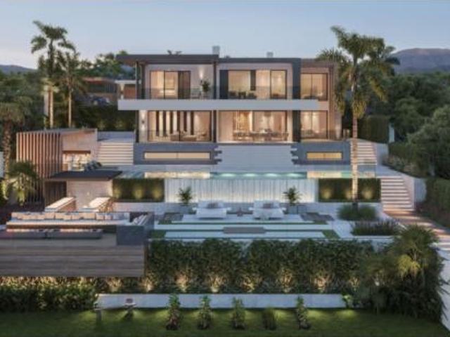 Chalet Venta Mijas, Hipódromo Cerrado del Águila