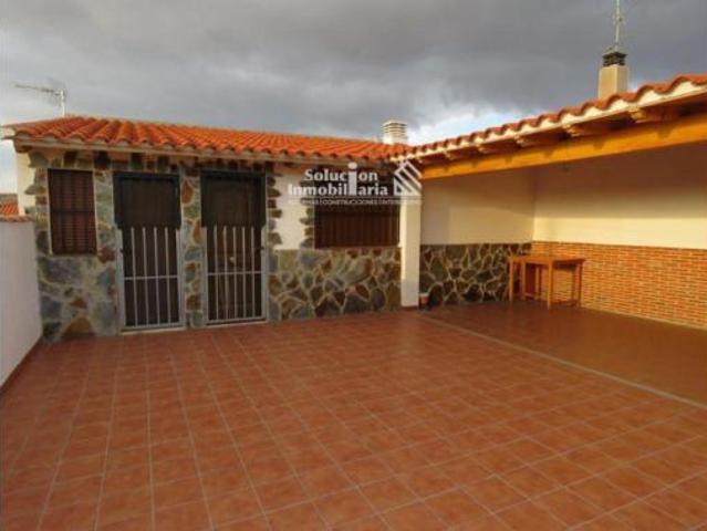 Chalet Venta Miranda de Azán, Aldeagallega