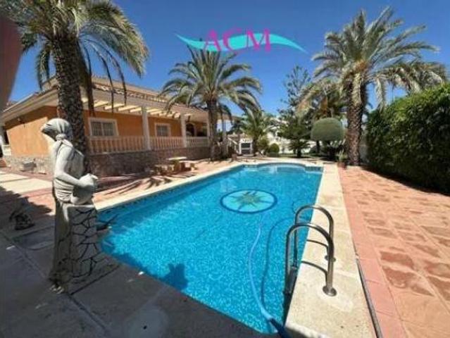 Chalet Venta Mutxamel, La Costera