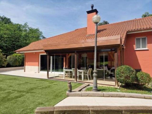 Chalet Venta Mungia, Berreaga