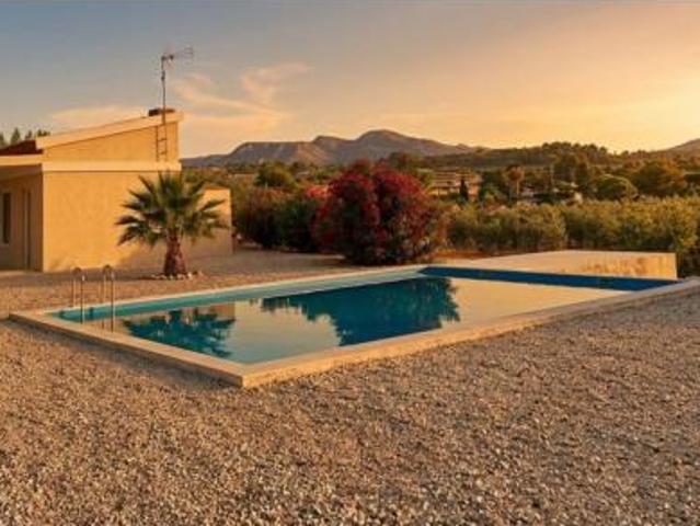 Chalet Venta Novelda, Novelda