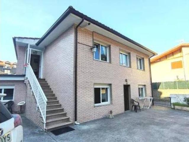 Chalet Venta Noja, Helgueras