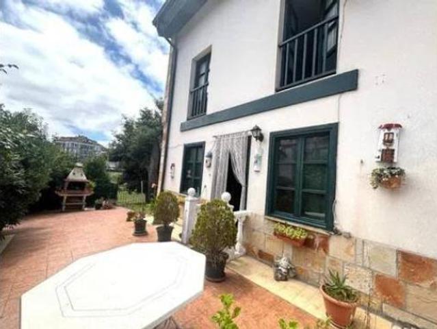 Chalet Venta Noja, Pedroso