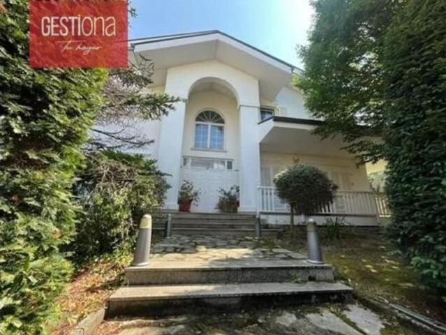 Chalet Venta Noja, Ris