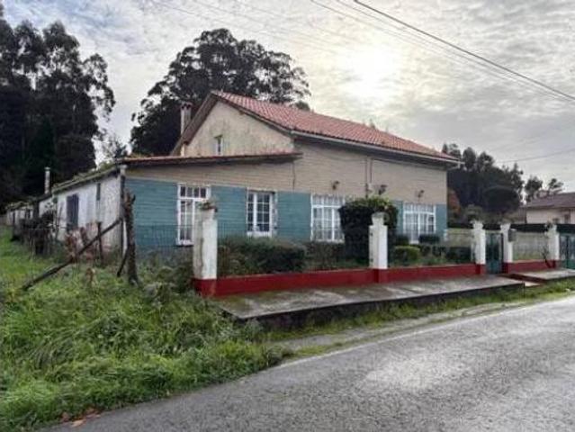 Chalet Venta Narón, El Feal Xuvia