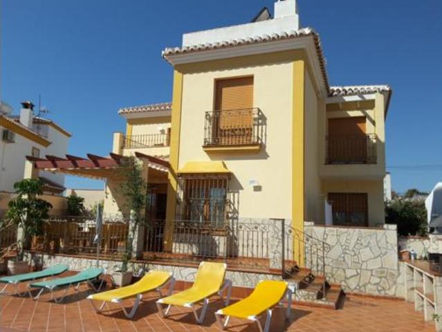 Chalet Venta Nerja, Avenida de Pescia La Noria Pueblo Rocío