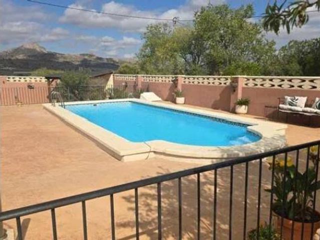 Chalet Venta Sax, Sax