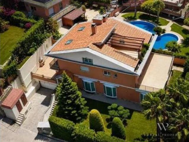 Chalet Venta Salou, Plaça d'Europa Covamar