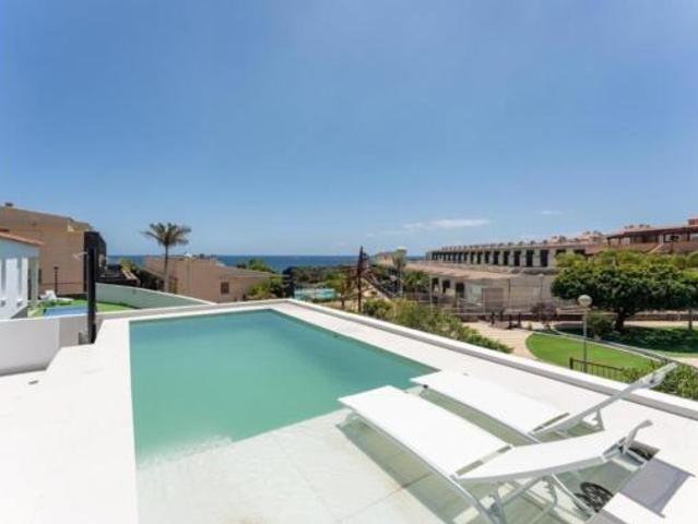 Chalet Venta San Miguel de Abona, Amarilla Golf
