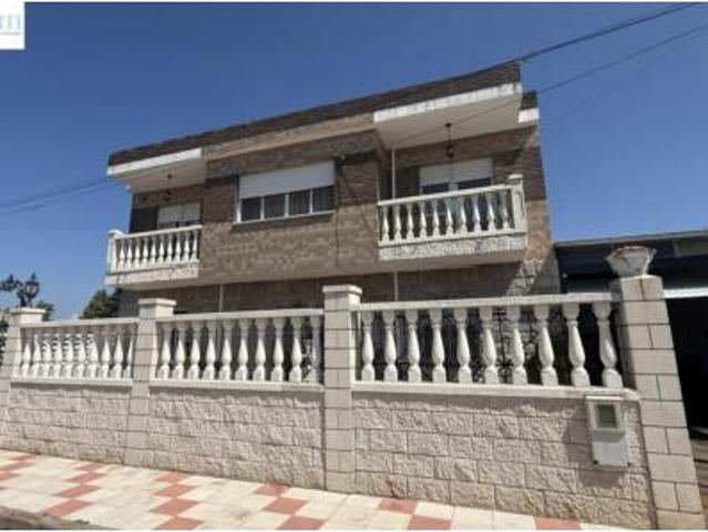 Chalet Venta San Andrés del Rabanedo, Trobajo del Camino