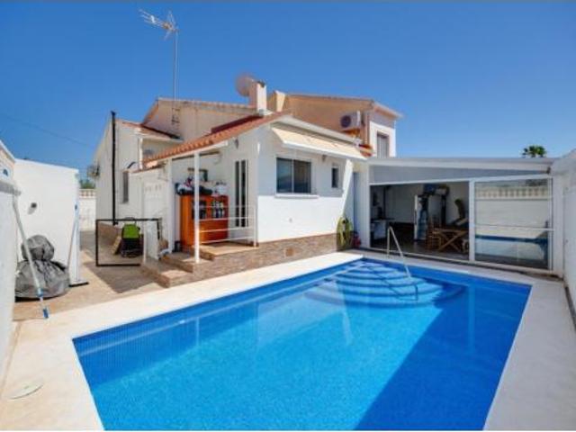 Chalet Venta San Fulgencio, Acequia de los Palacios