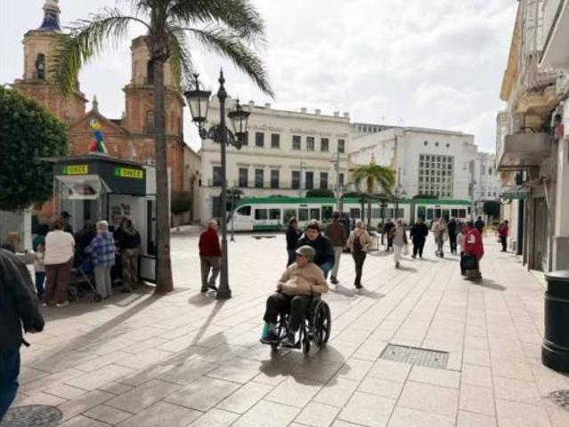 Chalet Venta San Fernando, Centro