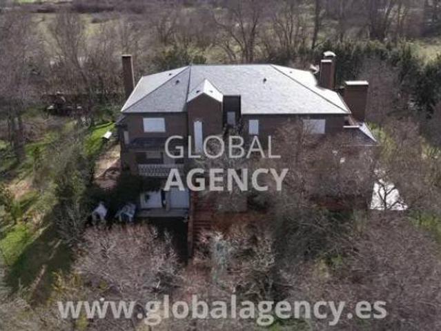 Chalet Venta San Lorenzo de El Escorial, Centro La Estación Prado de La Laguna
