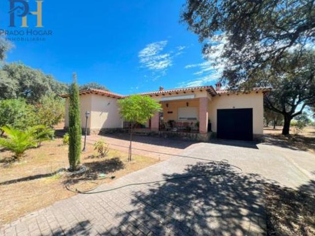 Chalet Venta San Román de los Montes, Serranillos