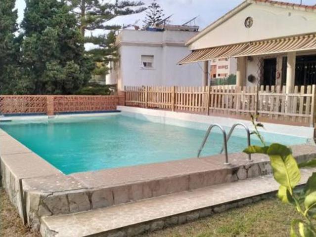Chalet Venta San Roque, Puente Mayorga Campamento