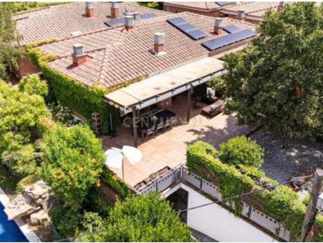 Chalet Venta Sant Cugat del Vallès, Arxius
