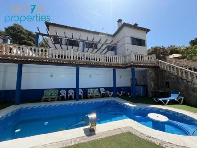 Chalet Venta Santa Cruz del Retamar, Urbanización Calalberche