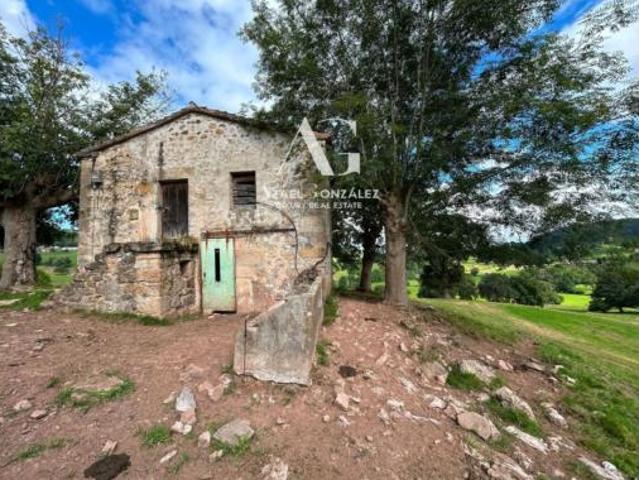 Chalet Venta Santa María de Cayón, Esles