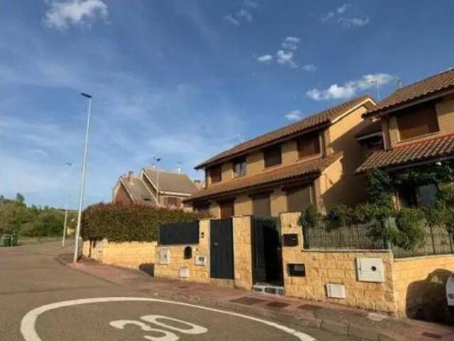 Chalet Venta Sariegos, Sariegos