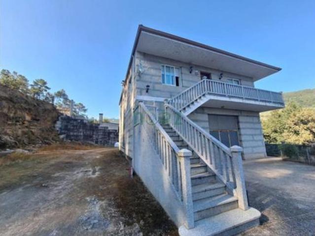 Chalet Venta Ribadavia, Sanin