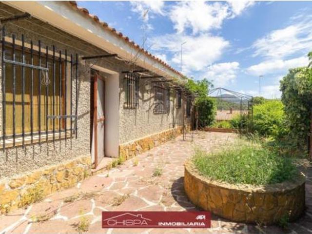 Chalet Venta Serra, Serra