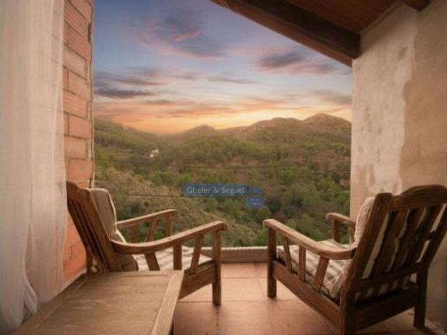 Chalet Venta Serra, Serra
