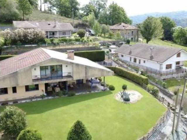 Chalet Venta Siero, Anes Samartindianes Samartino