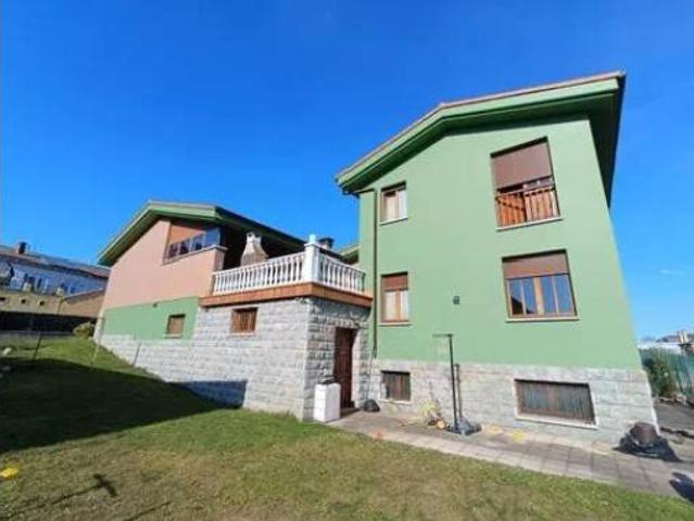 Chalet Venta Siero, La Carrera Valdesoto