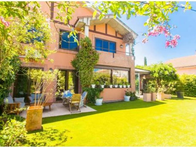 Chalet Venta Pozuelo de Alarcón, Monte Alina La Cabaña
