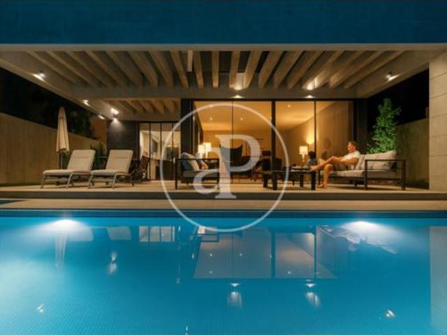 Chalet Venta Pozuelo de Alarcón, Estación Zona Norte