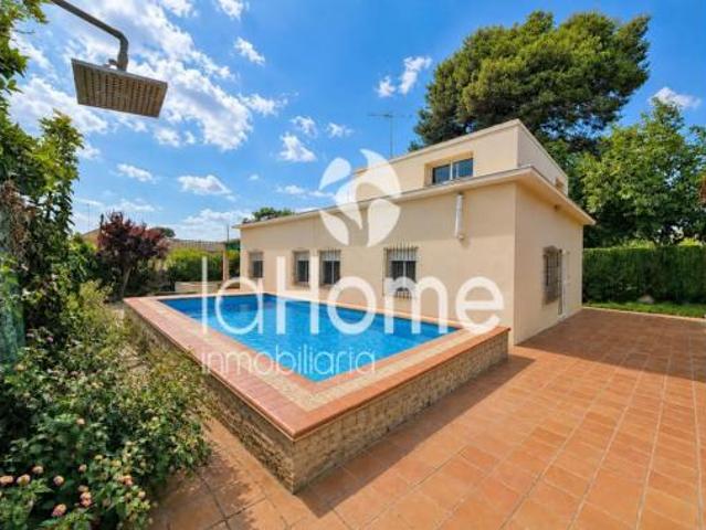 Chalet Venta Paterna, La Canyada La Cañada