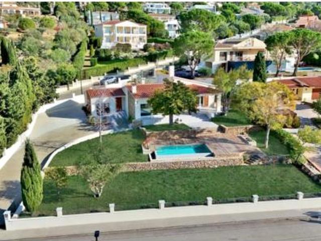 Chalet Venta Pau, Pau