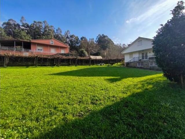 Chalet Venta Padrón, Angueira de Suso Escravitude, A