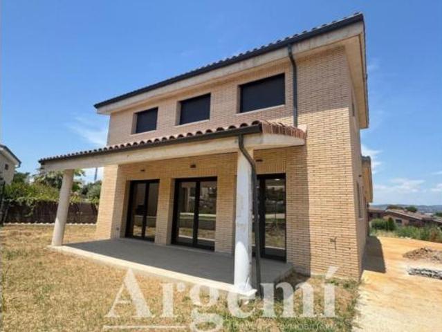 Chalet Venta Palau solità i Plegamans, Palau solità i Plegamans