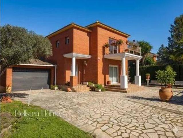 Chalet Venta Pallejà, Pallejà